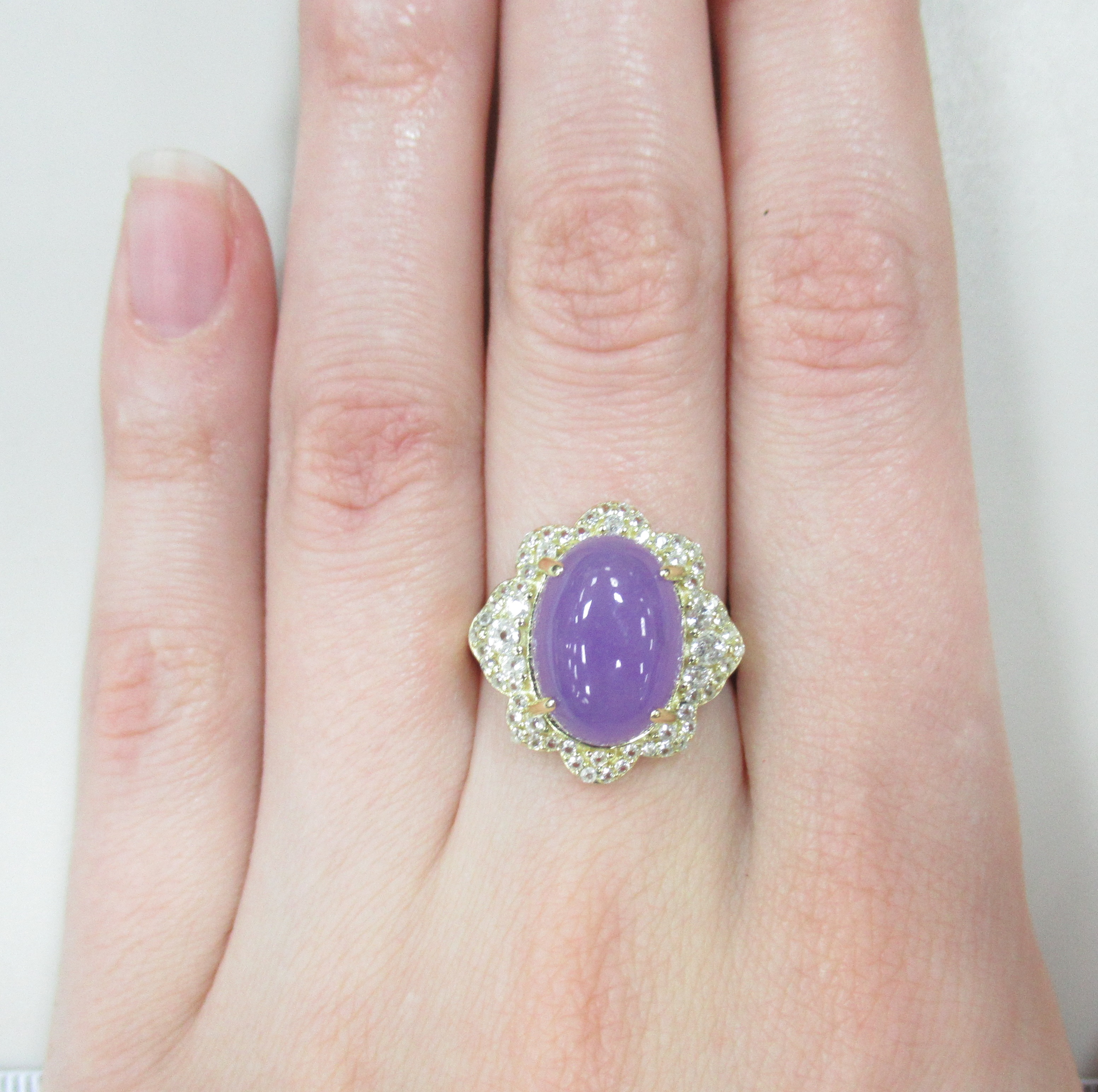 Серебряное кольцо с лавандовым жадеитом